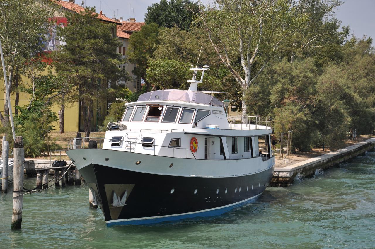 Yacht Fortebraccio Venise